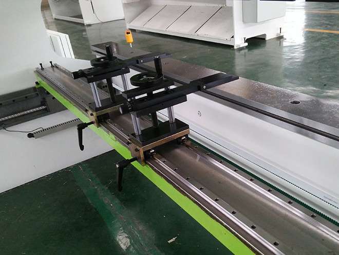 介绍钣金加工数控折弯机技巧-华体会app注册登录-华体会app登录入口